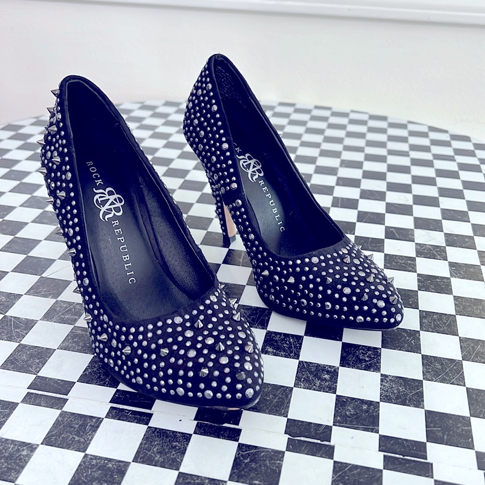 Rock &Republic studded spiked Heels